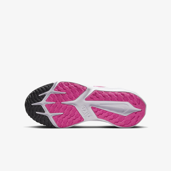 Nike Star Runner 4