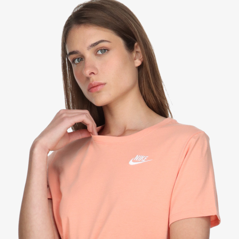 Nike Sportswear Club 