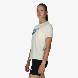 Nike Sportswear Club 