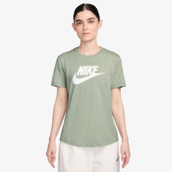 Nike Sportswear Club 