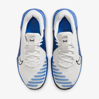 Nike Motiva 