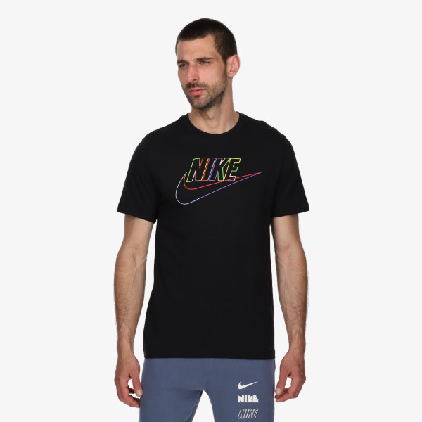 Nike Sportswear 