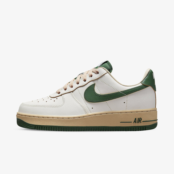 Nike WMNS AIR FORCE 1 '07 LV8 VSPT 