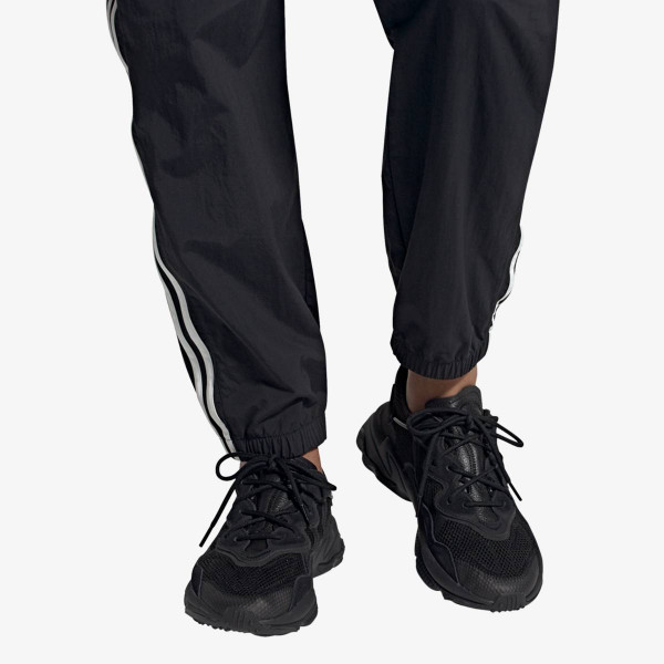 adidas OZWEEGO Shoes 