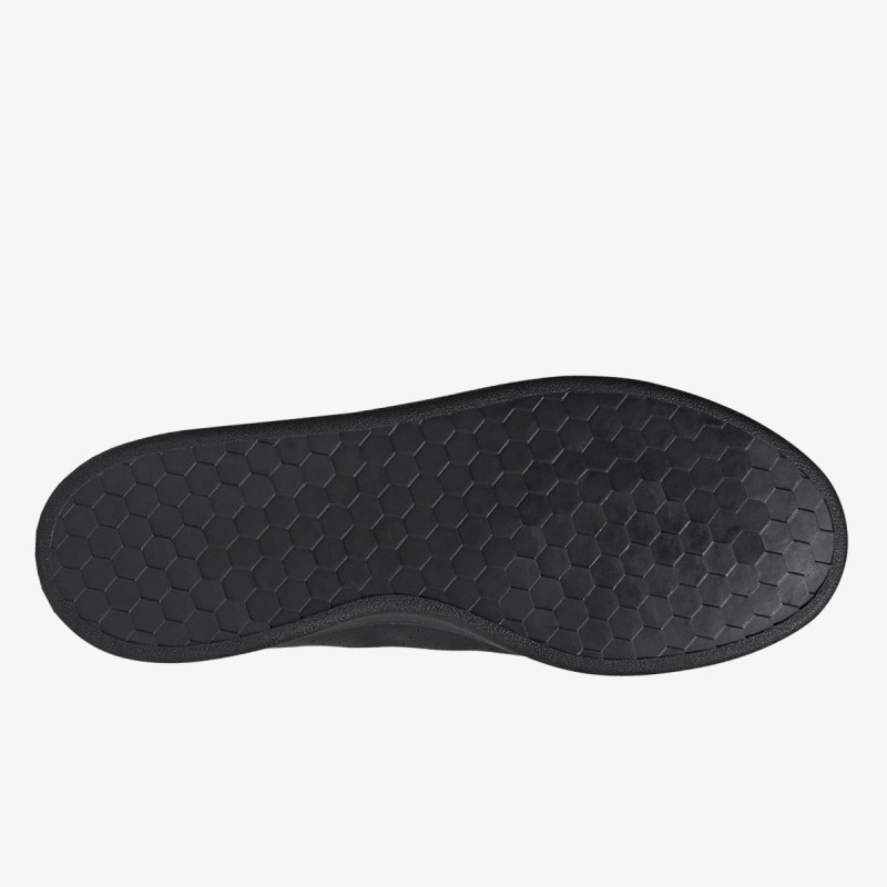 adidas ADVANTAGE BASE | Спортни обувки, дрехи, оборудване