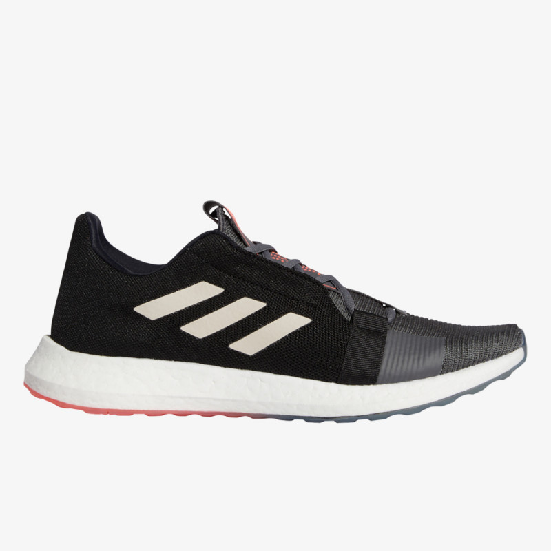 adidas SENSEBOOST GO M 