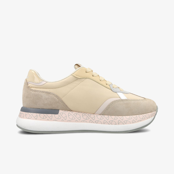 Ellesse Capri 