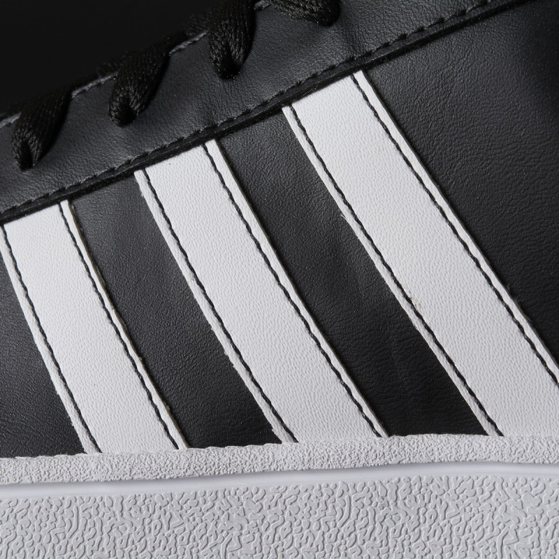 adidas VS ADVANTAGE 