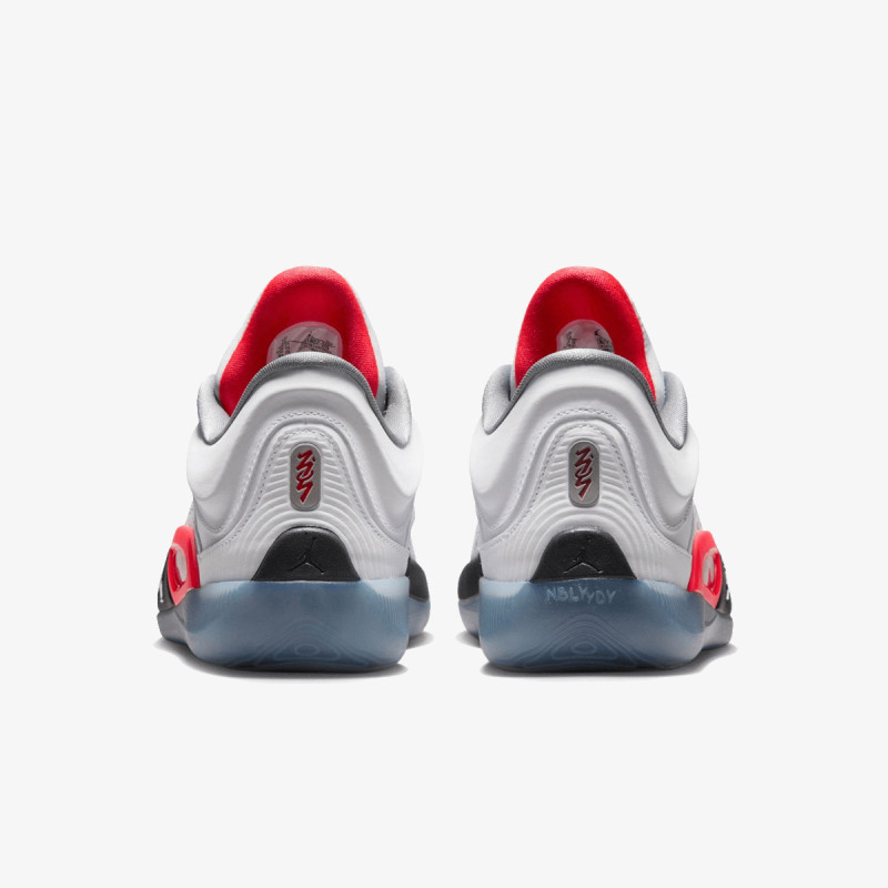 Nike JORDAN ZION 4 