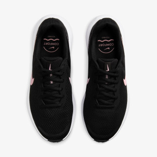 Nike Revolution 7 
