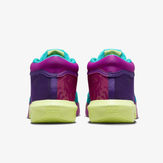 Nike LeBron Wiitness VIII 