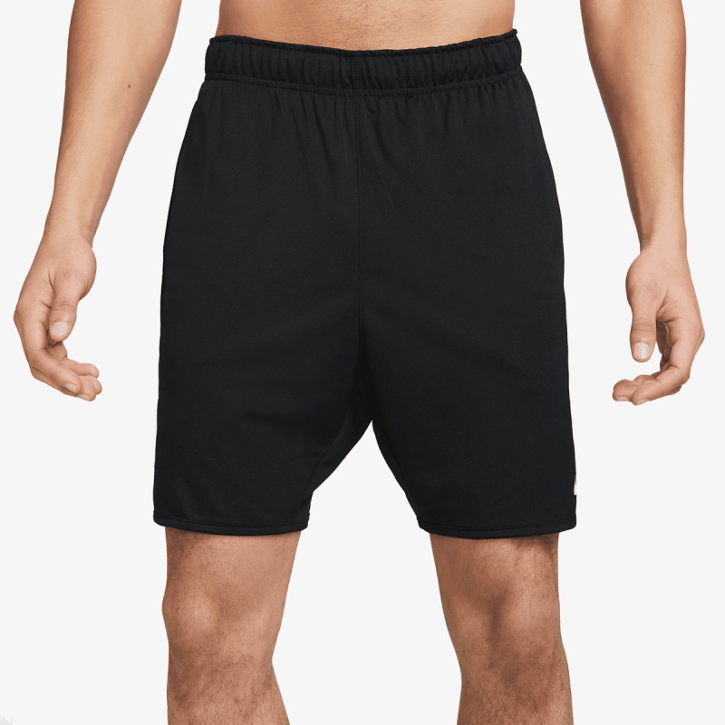 Nike Dri-FIT Club 