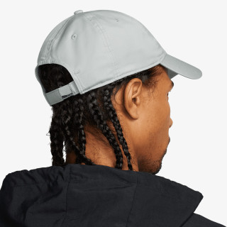 Nike Dri-FIT Club 