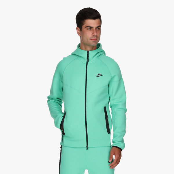 Nike Tech Fleece 