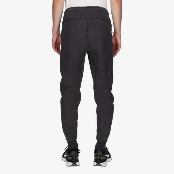 Nike M NK TCH FLC JGGR 