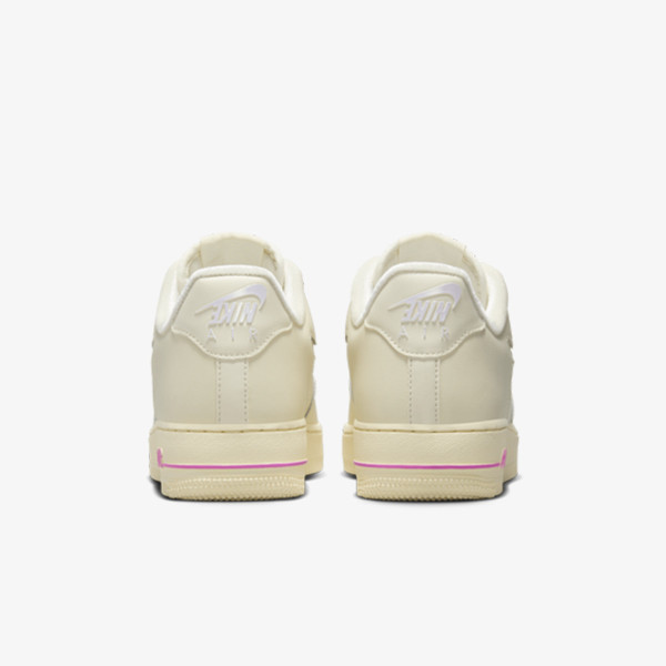 Nike WMNS AIR FORCE 1 '07 SE 
