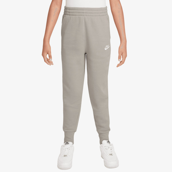 Nike Sportswear Club 