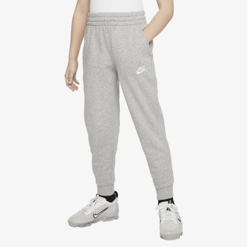 Nike Sportswear Club 