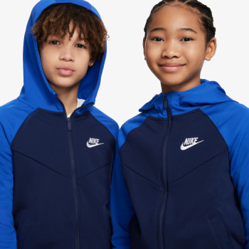 Nike Sportswear 