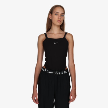 Nike Sportswear Essentials 
