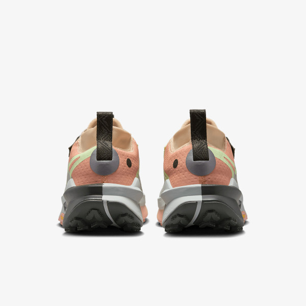 Nike Vomero 17 