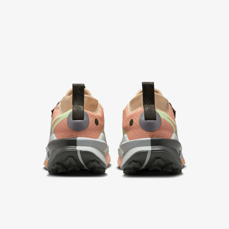 Nike Vomero 17 