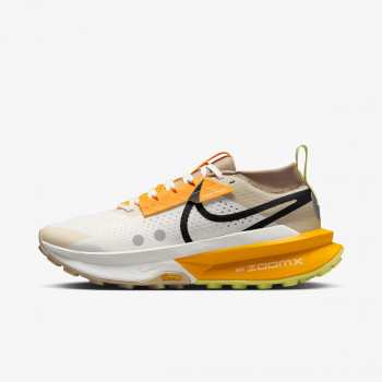 Nike Revolution 7 