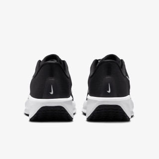Nike Quest 6 