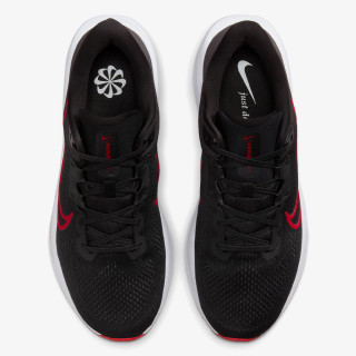 Nike Quest 6 