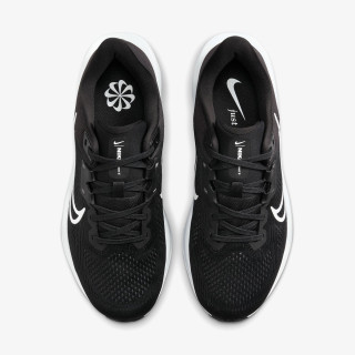 Nike Quest 6 