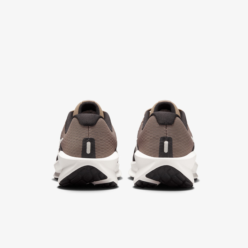 Nike Downshifter 13 