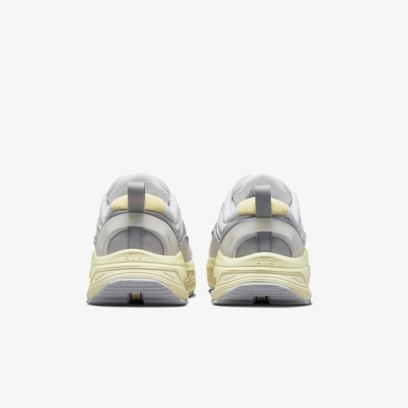 Nike WMNS NIKE AIR MAX BLISS NN 