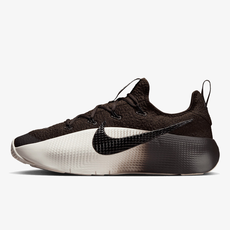 Nike LEBRON TR 1 