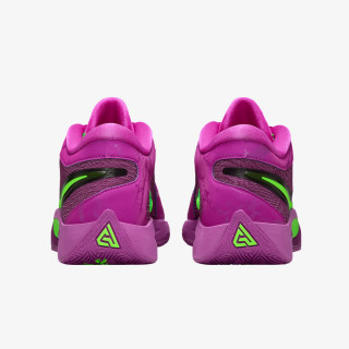 Nike Giannis Freak 6 