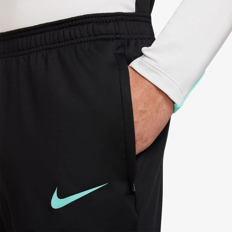 Nike One take 5 