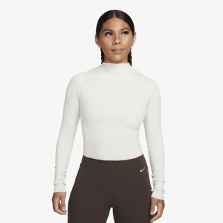 Nike Zenvy 