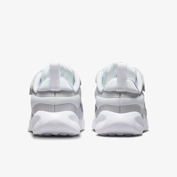 Nike Nike Revolution 7 
