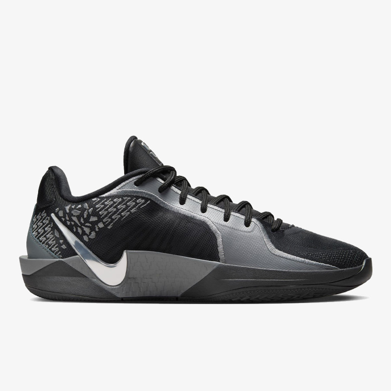 Nike SABRINA 2 