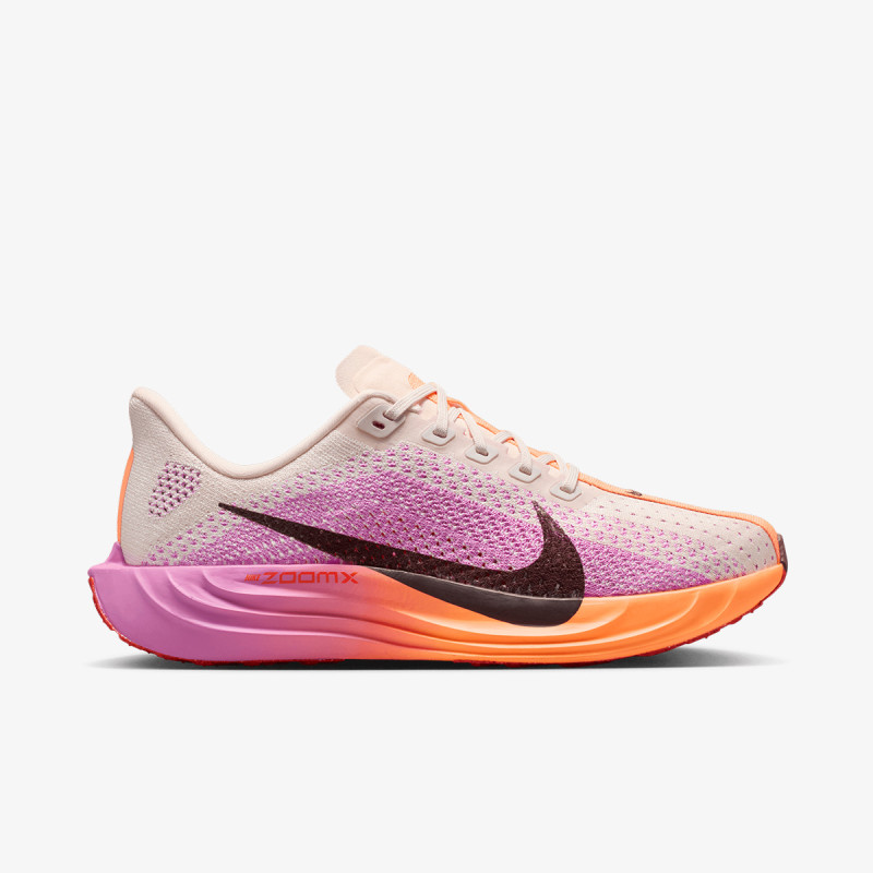 Nike Pegasus Plus 