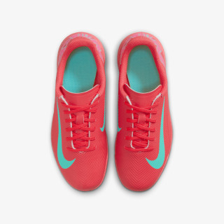 Nike Al8 