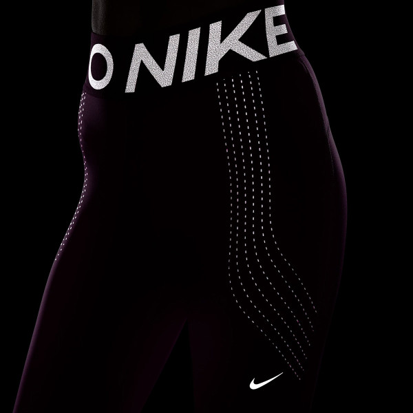 Nike Pro Sculpt 