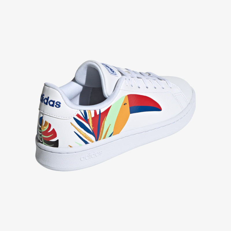 adidas ADVANTAGE 
