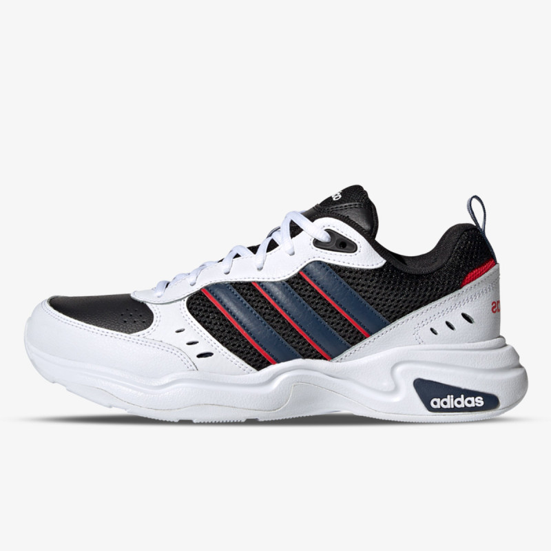 adidas STRUTTER 