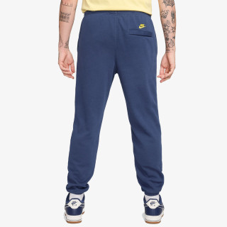 Nike Club 