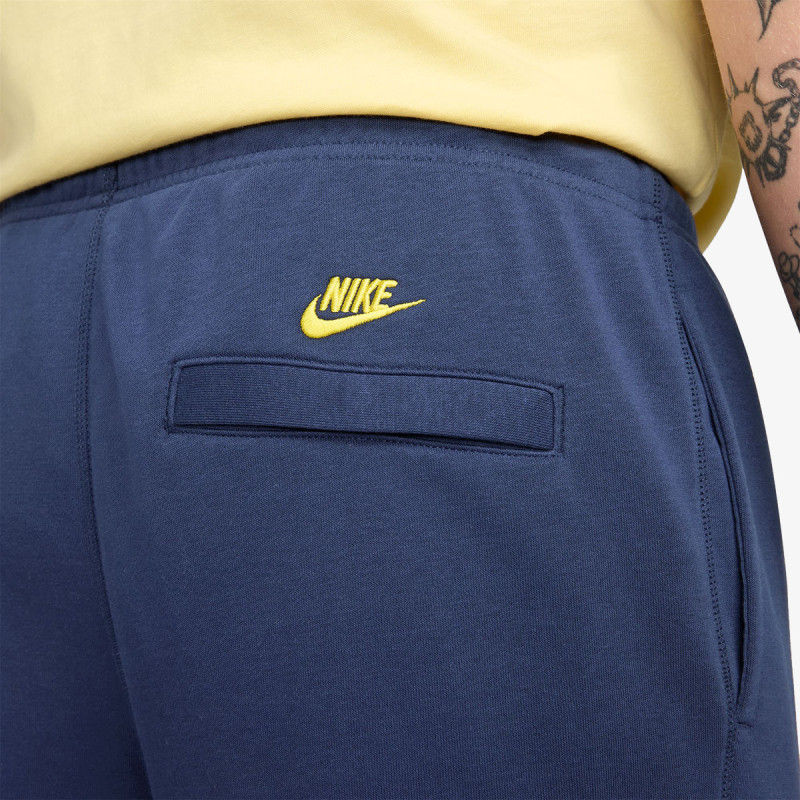 Nike Club 