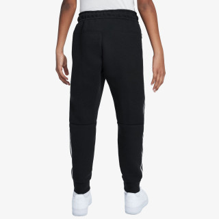 Nike Tech Fleece 
