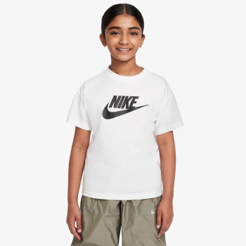 Nike Futura 