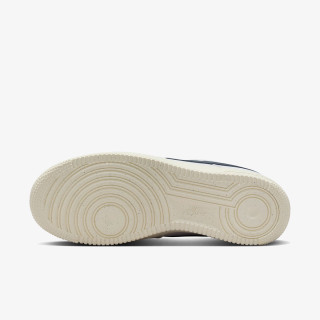 Nike Air Force 1 '07 