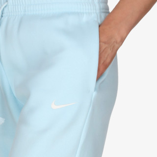 Nike Phoenix 