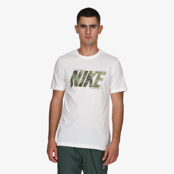 Nike Camo 